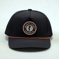 Casquette de baseball unisexe personnalisée à 5 panneaux, noire, avec trous découpés au laser, en tissu éponge, perforée, avec logo en PVC caoutchouc, imperméable