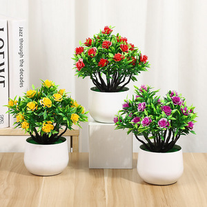 ดอกกุหลาบประดิษฐ์ในกระถางยี่ห้อ Yiwu Datuo ขนาด 22x18 ซม. สำหรับตกแต่งบ้านในร่ม ต้นบอนไซประดับตกแต่ง สีขาว เหลือง ชมพู แดง ม่วง - Product Image 2