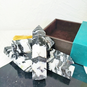 Großhandel Schwarzer Zebra-Jaspis-Turm Zebra-Jaspis-Spitze Obelisk Jaspis-Kristallturm - Product Image 4