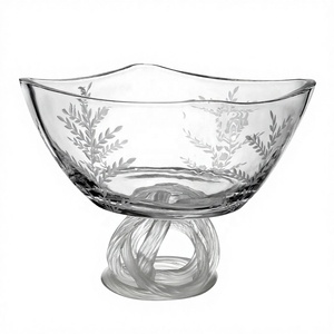 Bol en verre transparent sur pied avec motif de feuilles gravé et base torsadée - Product Image 1