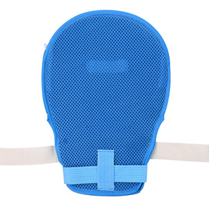Gants de contention respirants avec sangle de fixation au poignet pour prévenir les auto-agressions et éviter les retraites précopulatives GP01210 - Product Image 1