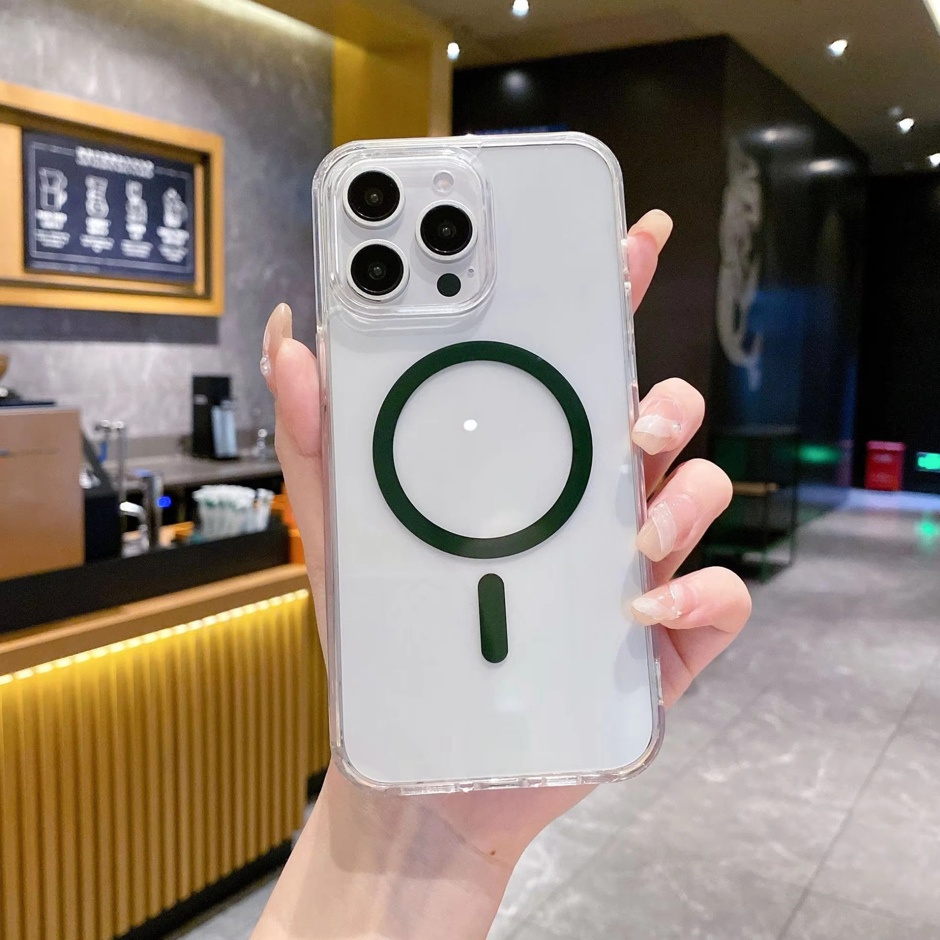 สีเขียว