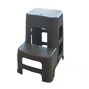 Thickened Plastic <b>Step</b> <b>Stool</b> With Anti-Slip Surface For Car Wash And Detailing - Product Image 3