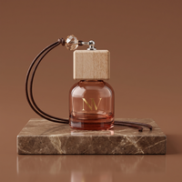 Diffuseur de parfum pour voiture en verre suspendu avec bouchon en bois et cordon, décoration de voiture