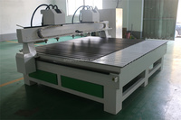 Routeur CNC à table longue en bois à prix le plus bas pour la publicité avec plusieurs broches 2400*1800mm