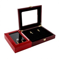 Boîte de rangement en bois pour médailles et récompenses, rouge, vente en gros, boîte de présentation magnétique de haute qualité pour pièces de monnaie