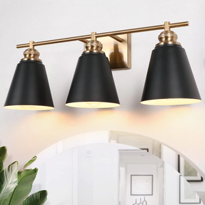 Lampada da Bagno Moderna a 3 Luci, Applique da Parete in Metallo Nero e Oro, Illuminazione Industriale per Specchio, Ideale per Stanza Trucco e Comodino - Product Image 3