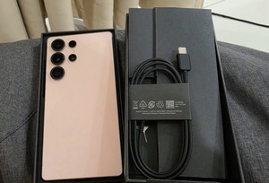 Smartphone S25 Ultra con Batteria a Lunga Durata, Processore Deca Core, Display AMOLED 120Hz e Fotocamera da 200MP per Uso Continuo - Product Image 5