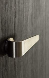 Manija de puerta de calidad 100% para exportación con diseño moderno, hecha a mano con metal artesanal, a la venta por exportadores indios. - Product Image 2