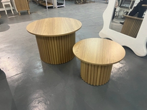 Thiết kế phòng khách căn hộ sáng tạo hình bầu dục Roman trụ cột gõ xuống bàn ăn với cơ sở bằng gỗ và kết thúc tự nhiên - Product Image 4