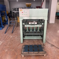 Machine semi-automatique de fabrication de briques en ciment, modèles 4-35B, formes variées, moule personnalisable, très demandée au Kenya