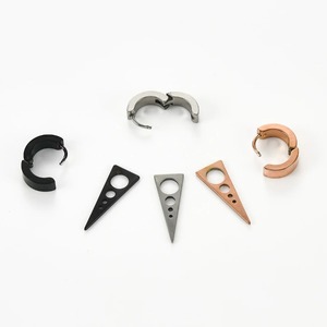 Boucles d'oreilles pendantes punk en acier inoxydable pour hommes et femmes, boucles d'oreilles créoles non-percées, bijoux hip-hop gothiques, cadeaux - Product Image 5
