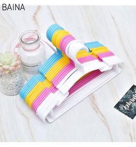 ไม้แขวนเสื้อเด็กพลาสติกขายส่งขายดีสำหรับเด็ก - Product Image 3