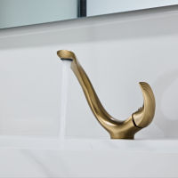 Robinet de lavabo de salle de bain créatif en or brossé de haute qualité, design à poignée unique, mitigeur durable avec cartouche céramique chaud/froid