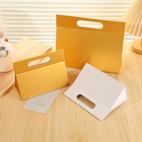 Boîte cadeau pliante triangulaire magnétique portable de haute qualité avec logo personnalisé