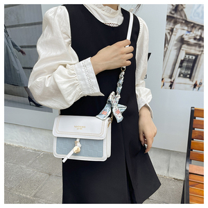 2025 New Arrival Niche-Design <b>Square</b> Bag A Stylish Eye-Catching Women's Shoulder Crossbody Bag - Product Image 3