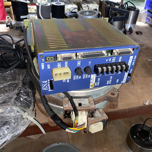YS3008FN001 ESA-J0002A23-31 Accionamiento y Motor - Product Image 1