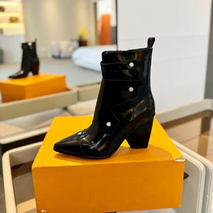 Bottines pointues à talons hauts pour femmes, en cuir peint, mode automne-hiver, bottes ajustées polyvalentes - Product Image 4