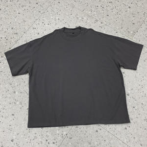 Fashion Round Neck Drop Shoulder Men 260 Gsm Blank <b>Plain</b> T-Shirt Custom Logo Heavyweight 100% Cotton Mens Oversized <b>Tshirt</b> - Product Image 3