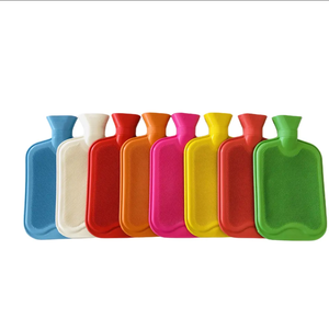 Vente chaude 500ml-2000ml sac d'eau chaude multicolore bouteille d'eau chaude en caoutchouc naturel - Product Image 1