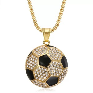 Nouveau Bijou Hip-Hop Tendance Transfrontalier Euro-Américain, Chaîne à Maillons en Alliage Plaqué Or avec Pendentif Football Américain - Product Image 3