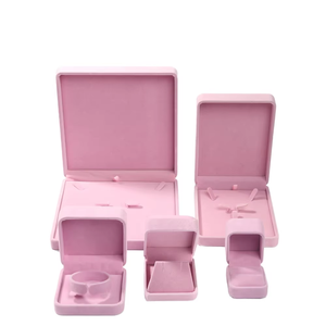Coffret Cadeau Luxe Écologique en PP Recyclable, Texture Velours Haut de Gamme, pour Parures de Bijoux (Colliers, Bracelets, Bagues, Boucles d'Oreilles) - Product Image 1