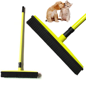 Nouvelle conception <span class=keywords><strong>de</strong></span> balais et <span class=keywords><strong>de</strong></span> brosses <span class=keywords><strong>de</strong></span> nettoyage pour la maison et le jardin, balai télescopique à poils en caoutchouc pour animaux <span class=keywords><strong>de</strong></span> compagnie - Product Image 5