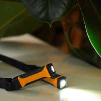 Lámpara de Lectura LED para Colgar en el Cuello, Funciona con Pilas AA o USB, Manos Libres, para Asados y Camping