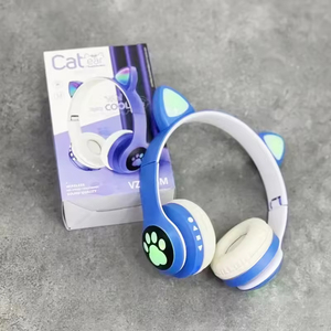 Auriculares Inalámbricos con Oreja de Gato, Auriculares Inalámbricos Plegables con Flash LED Estéreo, Emisores de Luz - Product Image 2