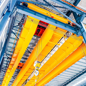 رافعة جسرية كهربائية ثقيلة ذات عارضة مزدوجة طراز <span class=keywords><strong>QD</strong></span> مع وحدة تحكم سيمنز PLC بسعة 500 طن معتمدة من ISO/CE - Product Image 1