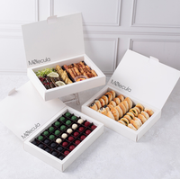 Boîte en papier pour traiteur, emballage alimentaire en gros, pour thé de l'après-midi, bonbons, fruits arabes, chocolat, biscuits, plateau de desserts avec séparateurs