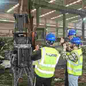 Desmantelador Hidráulico para Excavadoras Hemei, Pinza para Desmantelar Automóviles, Procesador de Automóviles en Chatarra - Product Image 4