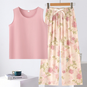 Ensemble décontracté d'été deux pièces pour femme en coton et soie, avec gilet et pantalon court, coupe ample, fin et respirant, avec coussinets de poitrine - Product Image 2