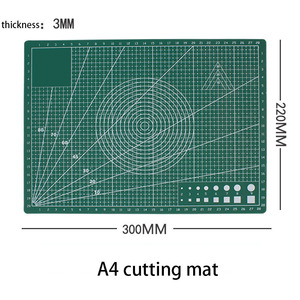 <span class=keywords><strong>Tapis</strong></span> <span class=keywords><strong>de</strong></span> <span class=keywords><strong>couture</strong></span> auto-cicatrisant A2, <span class=keywords><strong>tapis</strong></span> <span class=keywords><strong>de</strong></span> découpe pour le patchwork, les loisirs créatifs, la précision dans les travaux textiles et les arts. - Product Image 3