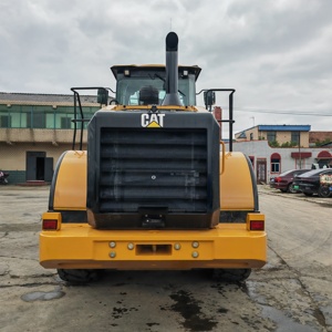Chargeuse sur pneus d'occasion Cat 950GC, Caterpillar 950GC d'origine, chargeuse frontale moyenne, faible nombre d'heures de fonctionnement, en stock, prête à l'exportation. - Product Image 4