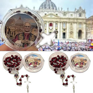 Pape Léon XIV pétale de rose rouge-chapelet en bois parfumé avec boîte-cadeau pour hommes et femmes - Product Image 2