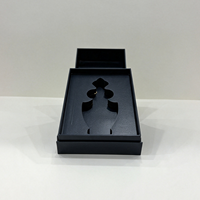 Boîte cadeau rigide personnalisée avec des dossiers de luxe dorés, emballage de parfum avec gaufrage, laminage mat, doublure en éponge