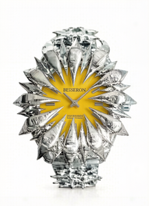 Relojes góticos hechos a mano, reloj de pulsera de cuarzo personalizado para hombre, diseño de garra soldada con púas y esfera roja de estilo vintage - Product Image 6