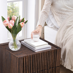 <span class=keywords><strong>Mesita</strong></span> <span class=keywords><strong>de</strong></span> <span class=keywords><strong>Noche</strong></span> <span class=keywords><strong>de</strong></span> Madera Maciza, Moderna <span class=keywords><strong>Mesita</strong></span> <span class=keywords><strong>de</strong></span> <span class=keywords><strong>Noche</strong></span> <span class=keywords><strong>de</strong></span> Nogal con Cajón <span class=keywords><strong>de</strong></span> Almacenamiento, Estilo Minimalista Japonés Escandinavo para Dormitorio - Product Image 4