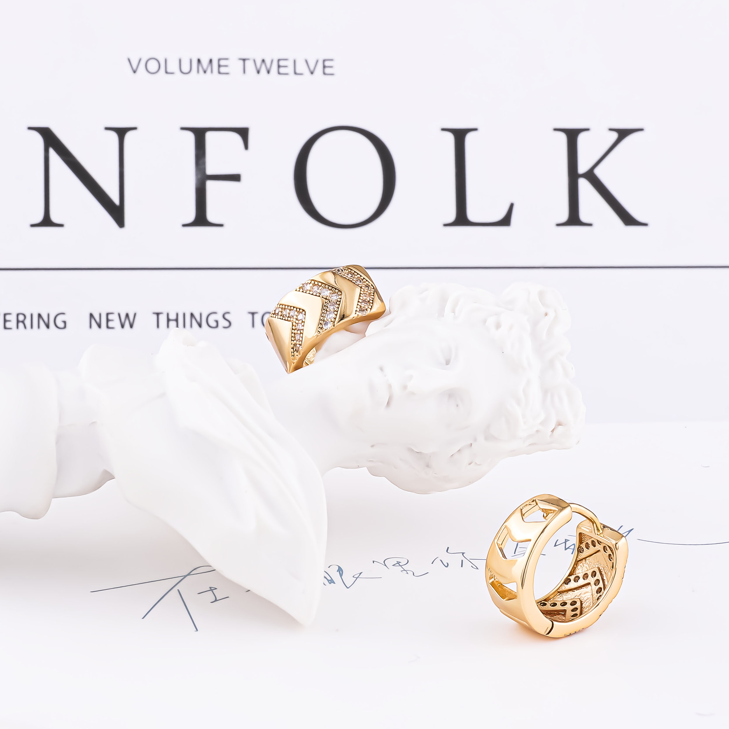 luxury earrings wholesale bulk