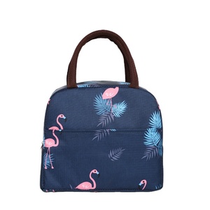 Hot Custom Flamingo Printed 10-30L Lunch Bag Cooler Tote aislado para Picnic Striped Thermal Food Storage Bag - Product Image 1