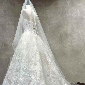 Vestidos de Novia NT63 Modernos, Largos, Elegantes, Estilo Vintage, con Apliques de Flores 3D y Cristales - Product Image 6