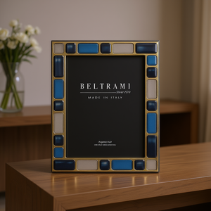 Marco de Fotos Rectangular Beltrami con Estructura de Madera Plateada y Relieve, 9x12, Hecho en Italia - Product Image 3