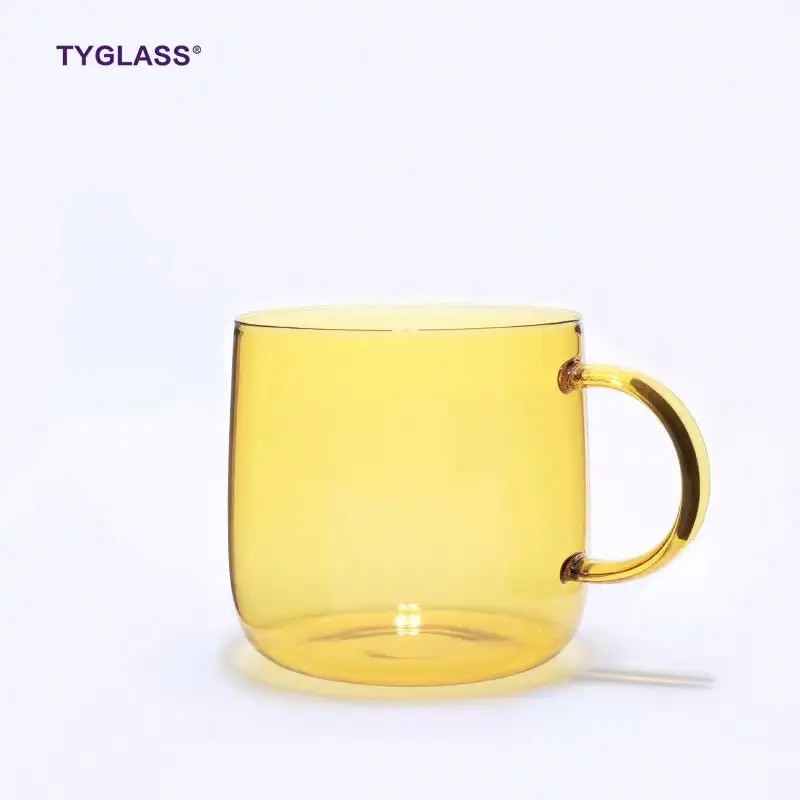 جودة مضمونة كوب زجاجي الأصفر مع مقبض قابلة لإعادة الاستخدام زجاج حائط فردي فنجان القهوة