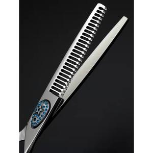 Ciseaux de coiffure JP440C à lame plate de 6,0 pouces pour droitiers, pour usage esthétique, fabriqués à Suzhou - Product Image 1