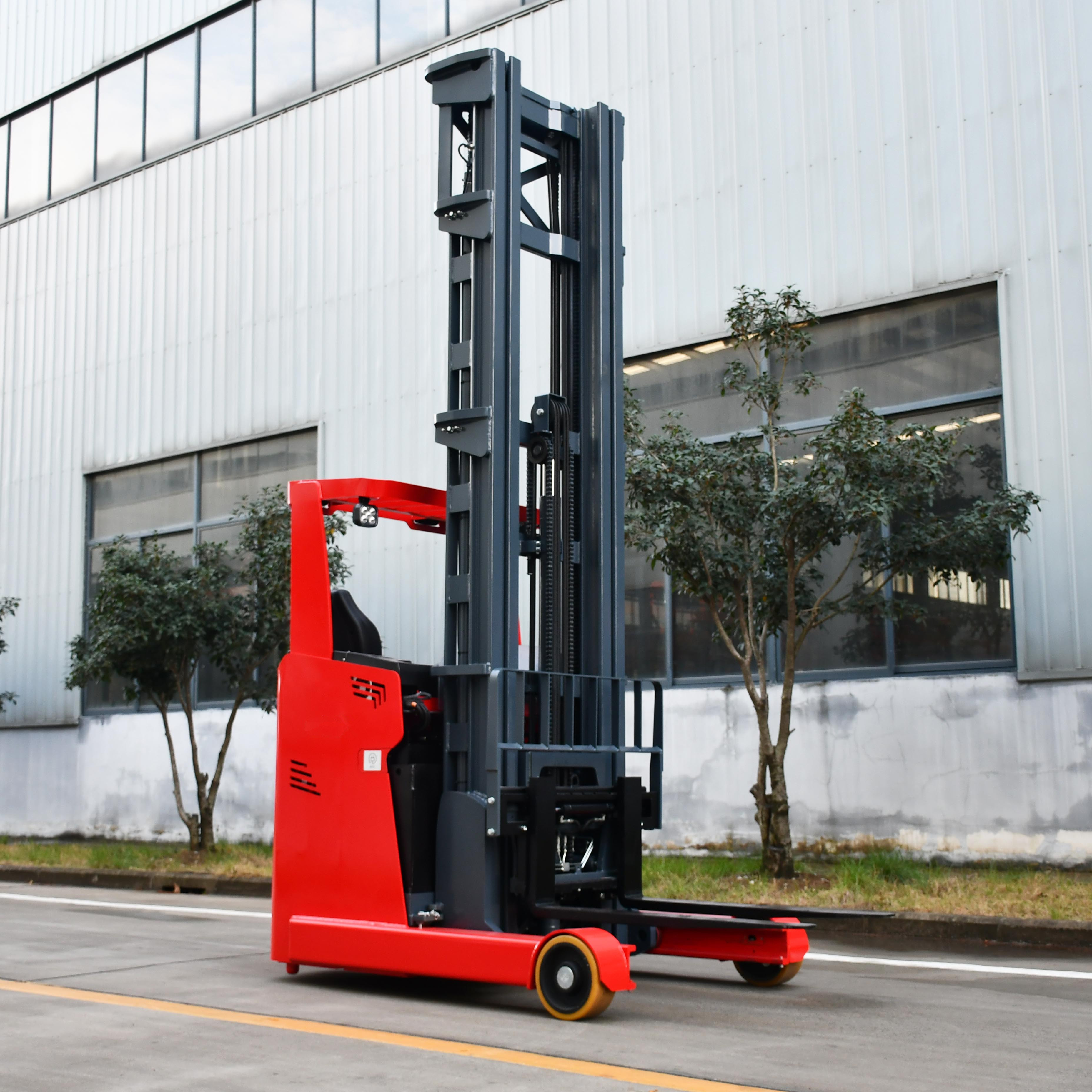 Retractable Electric Reach Truck For Narrow Aisles Stacking 8m Lift Height