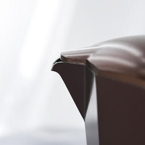 Máquina de café expreso de doble válvula Mocha Pot de aluminio de grado alimenticio con construcción de metal de alivio de presión constante - Product Image 5