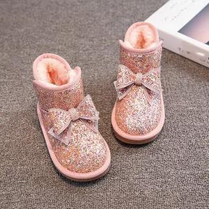 All'ingrosso belle ragazze lucide scintillanti scarpe da bambino con fiocco di strass rosa inverno caldo neve Glitter stivali per bambini