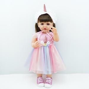 Poupée réaliste <span class=keywords><strong>Reborn</strong></span> <span class=keywords><strong>en</strong></span> <span class=keywords><strong>Silicone</strong></span> pour bébé, cadeau Surprise, réchauffement du cœur, 22 pouces, bon marché - Product Image 3