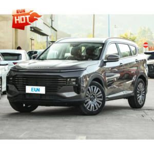 سيارة شيري جيتور X70 بلس 2024 إصدار ديلوكس 5 مقاعد 1.5T بنزين/بترول مستعملة - Product Image 1